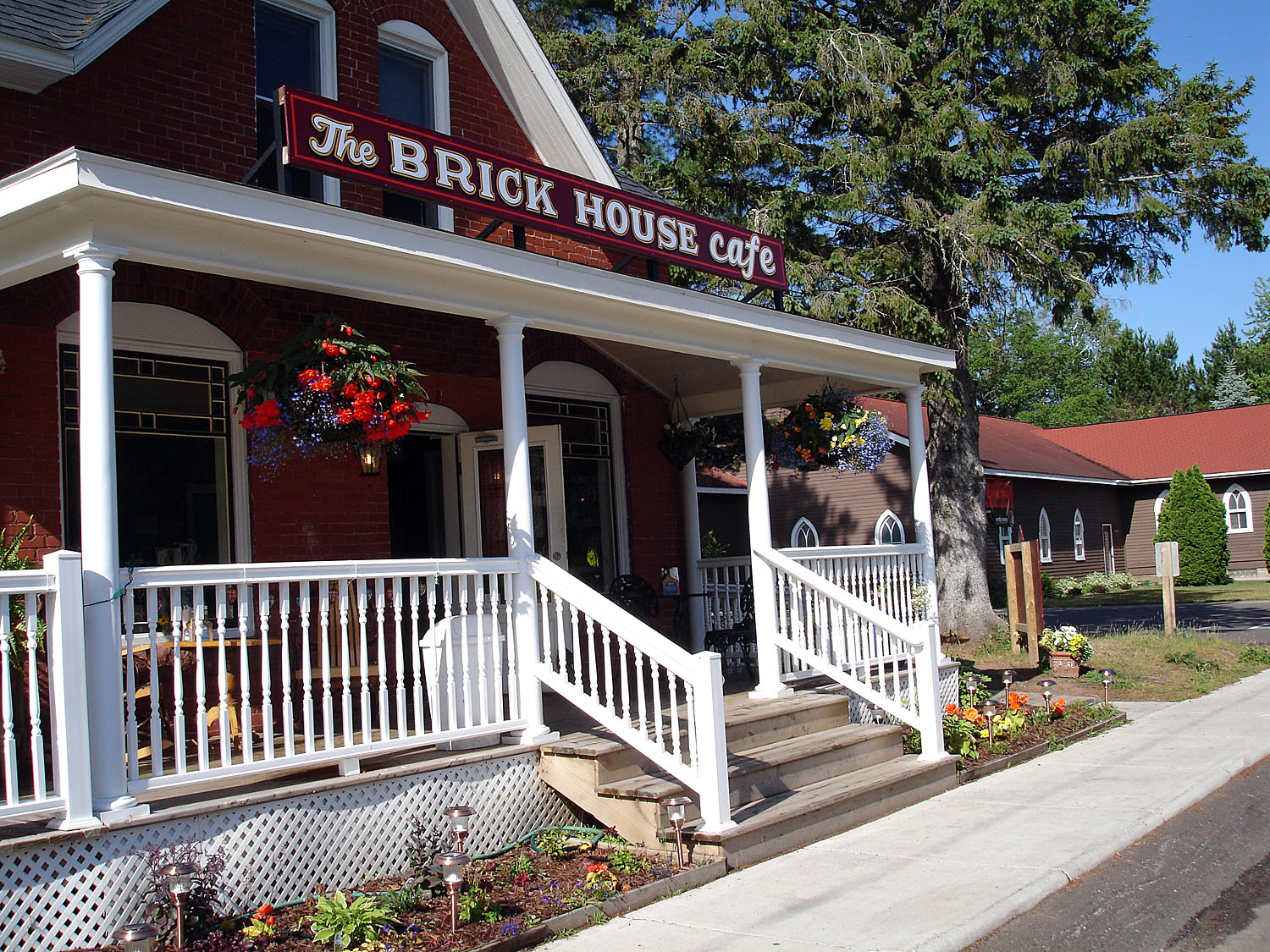The Brick House – Brick House Café